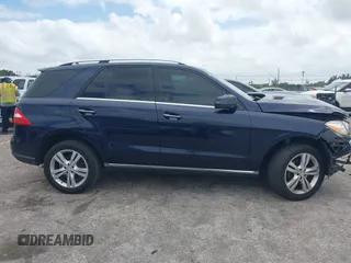 2015 Mercedes-Benz M 350 with VIN 4JGDA5JB2FA566851, listed as a IAAI auction lot 41968792 with 104,133 mi miles and . Bid and sale history available at DreamBid. Image 14.
