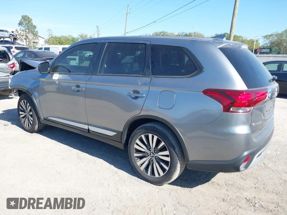 2020 Mitsubishi Outlander SE z VIN JA4AD3A33LZ025410, wystawiony jako IAAI lot #41805342 z przebiegiem 41 154 mil mil oraz . Historia ofert i sprzedaży dostępna na DreamBid. Obrazek 3.
