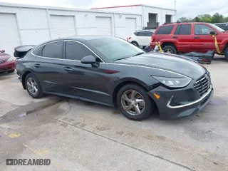 2022 Hyundai Sonata SE with VIN 5NPEG4JA9NH134242, listed as a IAAI auction lot 41972212 with 118,336 mi miles. Bid and sale history available at carsss.com. Image 1.