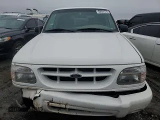 1999 Ford Explorer XLT z VIN 1FMDU35P0XZB93331, wystawiony jako Copart lot #89057375 z przebiegiem 94 699 mil mil oraz Szkoda całkowita • Salvage title. Historia ofert i sprzedaży dostępna na DreamBid. Obrazek 5.