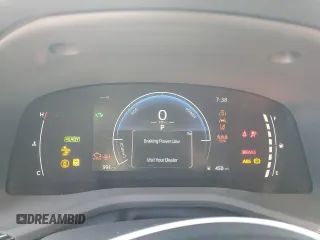 2025 Toyota Camry LE z VIN 4T1DAACK1SU539963, wystawiony jako Copart lot #57273015 z przebiegiem 991 mil mil oraz Szkoda całkowita • Salvage title. Historia ofert i sprzedaży dostępna na DreamBid. Obrazek 9.