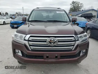 2017 Toyota Land Cruiser z VIN JTMCY7AJ9H4053712, wystawiony jako Copart lot #81350794 z przebiegiem 124 942 mil mil oraz Szkoda całkowita • Salvage title. Historia ofert i sprzedaży dostępna na DreamBid. Obrazek 5.
