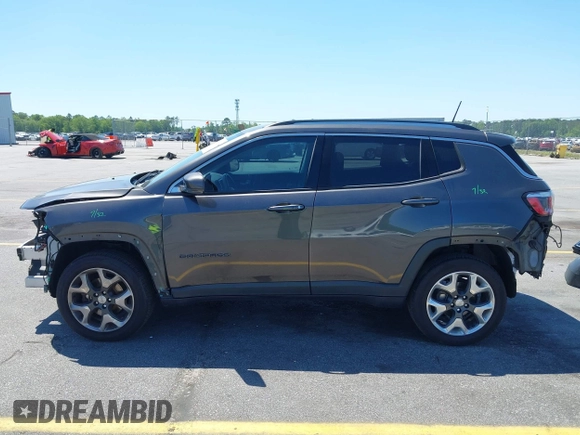 2017 Jeep Compass Limited z VIN 3C4NJDCB1HT631619, wystawiony jako IAAI lot #42032050 z przebiegiem 124 152 mil mil oraz . Historia ofert i sprzedaży dostępna na DreamBid. Obrazek 15.