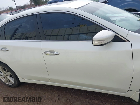 2014 Nissan Altima SL with VIN 1N4AL3AP6EN211485, listed as a IAAI auction lot 41400762 with 135,917 mi miles and . Bid and sale history available at DreamBid. Image 13.