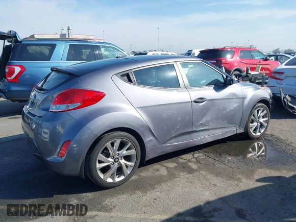 2016 Hyundai Veloster z VIN KMHTC6AD1GU286674, wystawiony jako IAAI lot #41627128 z przebiegiem 71 617 mil mil oraz . Historia ofert i sprzedaży dostępna na DreamBid. Obrazek 14.