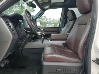 2016 Ford Expedition Max Platinum z VIN 1FMJK1LT4GEF11794, wystawiony jako Copart lot #55332795 z przebiegiem 151 060 mil mil oraz Szkoda całkowita • Salvage title. Historia ofert i sprzedaży dostępna na DreamBid. Obrazek 7.