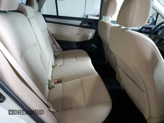 2017 Subaru Outback Premium z VIN 4S4BSAFC7H3400945, wystawiony jako Copart lot #55677835 z przebiegiem 127 534 mil mil oraz Szkody całkowita. Historia ofert i sprzedaży dostępna na DreamBid. Obrazek 10.