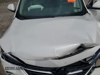 2022 Buick Encore GX Select z VIN KL4MMDSL1NB132260, wystawiony jako Copart lot #64197795 z przebiegiem 13 071 mil mil oraz Szkoda całkowita • Salvage title. Historia ofert i sprzedaży dostępna na DreamBid. Obrazek 12.