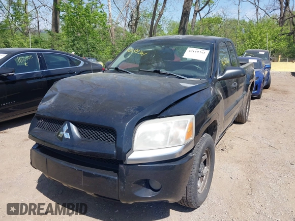 2008 Mitsubishi Raider LS z VIN 1Z7HC22K68S609523, wystawiony jako IAAI lot #42119361 z przebiegiem 154 328 mil mil oraz . Historia ofert i sprzedaży dostępna na DreamBid. Obrazek 17.