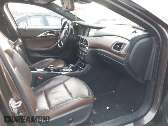 2017 Infiniti QX30 Luxury with VIN SJKCH5CR8HA034526, listed as a IAAI auction lot 41338947 with 67,166 mi miles. Bid and sale history available at carsss.com. Image 5.