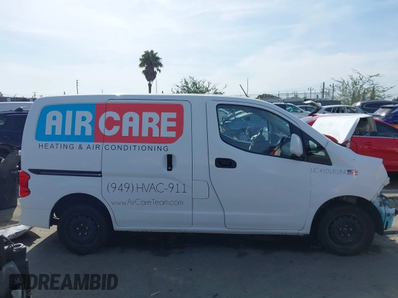 2018 Nissan NV200 S с VIN 3N6CM0KN6JK690127, выставлен на аукционе IAAI как лот 41601354 с пробегом Не указан миль и . История ставок и продаж доступна на DreamBid. Изображение 12.