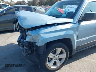 2014 Jeep Patriot Latitude with VIN 1C4NJPFB5ED536401, listed as a IAAI auction lot 42383752 with 68,657 mi miles and . Bid and sale history available at DreamBid. Image 18.