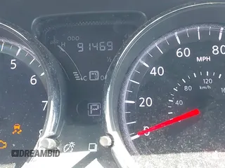 2016 Nissan Versa S z VIN 3N1CN7AP2GL874126, wystawiony jako IAAI lot #38894209 z przebiegiem 91 469 mil mil oraz . Historia ofert i sprzedaży dostępna na DreamBid. Obrazek 7.