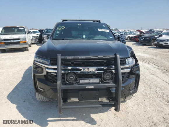2022 Chevrolet Tahoe Commercial with VIN 1GNSCLED4NR212326, listed as a Copart auction lot 65831824 with 29,879 mi miles and Salvage Title. Bid and sale history available at carsss.com. Image 5.