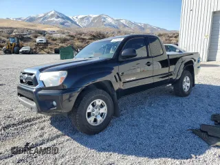 2014 Toyota Tacoma with VIN 5TFUU4EN2EX092518, listed as a Copart auction lot 42213485 with 102,816 mi miles and Salvage Title. Bid and sale history available at DreamBid. Image 1.
