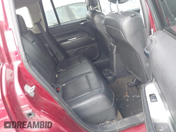 2016 Jeep Compass High Altitude Edition with VIN 1C4NJDEBXGD674518, listed as a IAAI auction lot 41635847 with 158,125 mi miles. Bid and sale history available at carsss.com. Image 8.