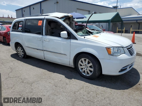 2015 Chrysler Town & Country Touring with VIN 2C4RC1BG5FR637432, listed as a Copart auction lot 82608584 with 0 mi miles and Non Repairable. Bid and sale history available at carsss.com. Image 4.