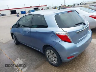 2013 Toyota Yaris L с VIN JTDJTUD34DD569410, выставлен на аукционе IAAI как лот 42469543 с пробегом 179 992 миль миль и . История ставок и продаж доступна на DreamBid. Изображение 3.