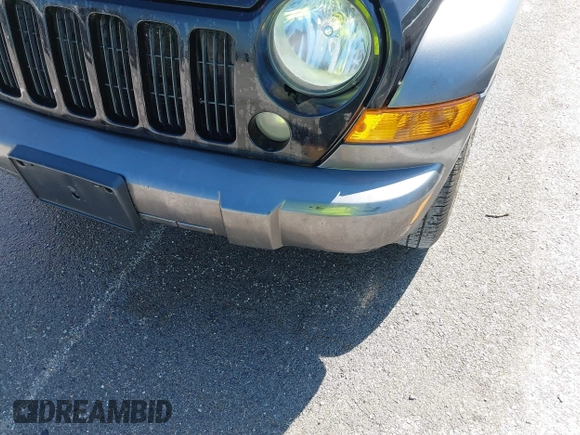 2006 Jeep Liberty Sport z VIN 1J4GL48K66W148415, wystawiony jako IAAI lot #42197223 z przebiegiem Nie podano mil oraz . Historia ofert i sprzedaży dostępna na DreamBid. Obrazek 12.