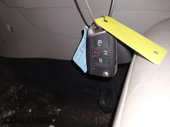 2019 Volkswagen Golf S z VIN 3VWH17AU7KM513463, wystawiony jako IAAI lot #41197885 z przebiegiem 71 382 mil mil oraz . Historia ofert i sprzedaży dostępna na DreamBid. Obrazek 11.