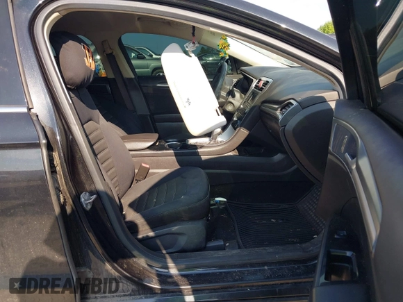 2013 Ford Fusion SE z VIN 3FA6P0H78DR130255, wystawiony jako IAAI lot #42631931 z przebiegiem 183 294 mil mil oraz . Historia ofert i sprzedaży dostępna na DreamBid. Obrazek 5.