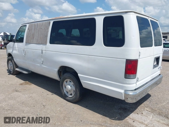2003 Ford Econoline Passenger XL with VIN 1FBSS31L23HB10037, listed as a IAAI auction lot 42728065 with 132,619 mi miles and . Bid and sale history available at DreamBid. Image 3.