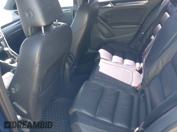 2011 Volkswagen GTI w/Sunroof & Navi PZEV z VIN WVWGD7AJ9BW104487, wystawiony jako IAAI lot #41702023 z przebiegiem 127 706 mil mil oraz . Historia ofert i sprzedaży dostępna na DreamBid. Obrazek 8.
