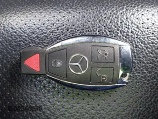 2016 Mercedes-Benz GLC 300 z VIN WDC0G4JB7GF029144, wystawiony jako IAAI lot #42806241 z przebiegiem 75 528 mil mil oraz . Historia ofert i sprzedaży dostępna na DreamBid. Obrazek 11.