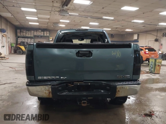 2007 GMC Sierra 1500 SLE1 с VIN 2GTEK13M371722551, выставлен на аукционе IAAI как лот 41767637 с пробегом 247 648 миль миль и . История ставок и продаж доступна на DreamBid. Изображение 17.