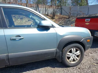 2006 Hyundai Tucson GLS with VIN KM8JN12D06U285856, listed as a IAAI auction lot 42112640 with 157,016 mi miles. Bid and sale history available at carsss.com. Image 17.