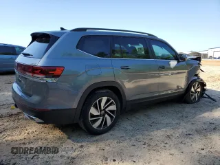 2024 Volkswagen Atlas SE with VIN 1V2JR2CA1RC598507, listed as a Copart auction lot 52904865 with 9,075 mi miles and Salvage title. Bid and sale history available at DreamBid. Image 3.
