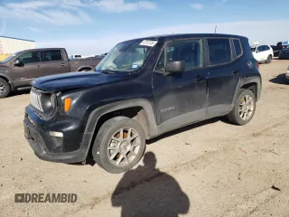 2023 Jeep Renegade Latitude with VIN ZACNJDB17PPP60329, listed as a Copart auction lot 47313755 with 61,394 mi miles and Salvage Title. Bid and sale history available at carsss.com. Image 1.