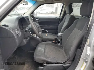 2011 Jeep Patriot Sport с VIN 1J4NT1GA7BD156981, выставлен на аукционе Copart как лот 46266854 с пробегом 204 571 миль миль и Списание • Salvage title. История ставок и продаж доступна на DreamBid. Изображение 7.