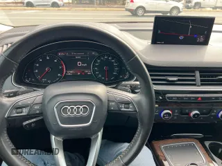 2018 Audi Q7 Premium Plus with VIN WA1LAAF70JD019690, listed as a Copart auction lot 49583775 with 127,047 mi miles and Clean Title. Bid and sale history available at carsss.com. Image 7.