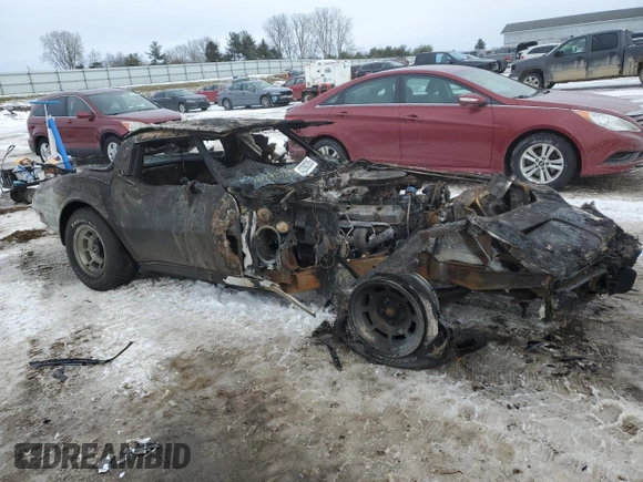 1978 Chevrolet Corvette z VIN 1Z87L8S408161, wystawiony jako Copart lot #42290205 z przebiegiem Nie podano mil oraz Czysty tytuł • Clean title. Historia ofert i sprzedaży dostępna na DreamBid. Obrazek 4.