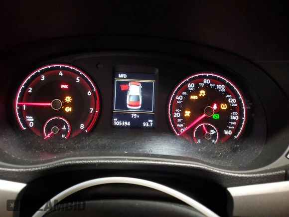 2020 Volkswagen Passat SE with VIN 1VWSA7A36LC018431, listed as a Copart auction lot 61619985 with 105,394 mi miles and Salvage title. Bid and sale history available at DreamBid. Image 9.