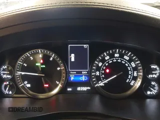 2021 Lexus LX 570 z VIN JTJDY7AX0M4352294, wystawiony jako IAAI lot #42341156 z przebiegiem 18 398 mil mil oraz . Historia ofert i sprzedaży dostępna na DreamBid. Obrazek 7.