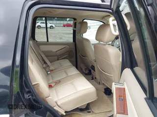 2007 Ford Explorer Eddie Bauer with VIN 1FMEU64E07UB08247, listed as a IAAI auction lot 42869884 with 222,186 mi miles and . Bid and sale history available at DreamBid. Image 8.