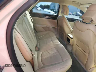 2013 Lincoln MKZ z VIN 3LN6L2GK1DR816558, wystawiony jako Copart lot #60424415 z przebiegiem 95 593 mil mil oraz Szkoda całkowita • Salvage title. Historia ofert i sprzedaży dostępna na DreamBid. Obrazek 10.