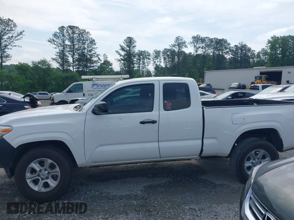 2020 Toyota Tacoma SR с VIN 5TFRX5GN8LX182205, выставлен на аукционе IAAI как лот 42168404 с пробегом 67 903 миль миль и . История ставок и продаж доступна на DreamBid. Изображение 14.