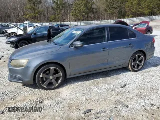 2014 Volkswagen Jetta TDI w/Premium/Nav с VIN 3VWLL7AJ7EM437287, выставлен на аукционе Copart как лот 42388315 с пробегом 169 380 миль миль и Списание • Salvage title. История ставок и продаж доступна на DreamBid. Изображение 1.