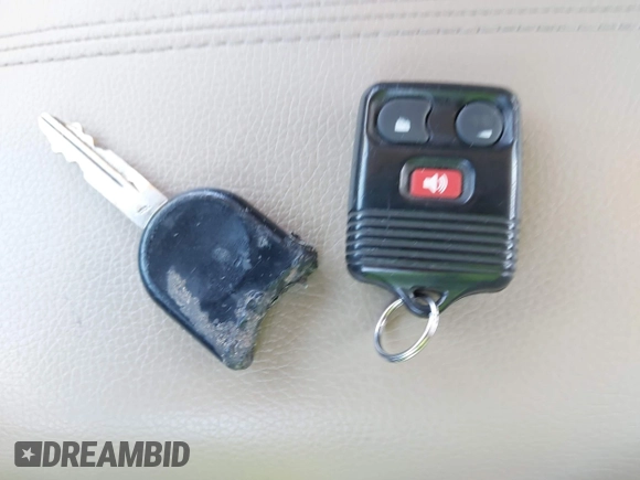 2006 Ford Escape XLT with VIN 1FMCU03166KC12495, listed as a IAAI auction lot 41793709 with Not provided miles and . Bid and sale history available at DreamBid. Image 11.
