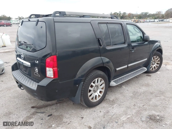 2011 Nissan Pathfinder SV with VIN 5N1AR1NN2BC623525, listed as a IAAI auction lot 41283400 with 189,318 mi miles. Bid and sale history available at carsss.com. Image 4.