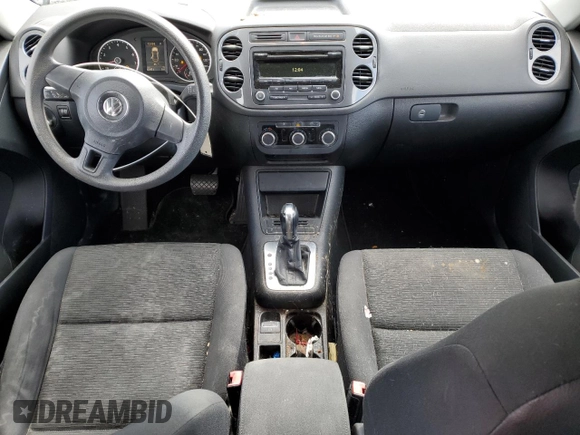 2012 Volkswagen Tiguan SE with VIN WVGAV7AX1CW565624, listed as a Copart auction lot 50665385 with 83,415 mi miles and Clean Title. Bid and sale history available at DreamBid. Image 8.