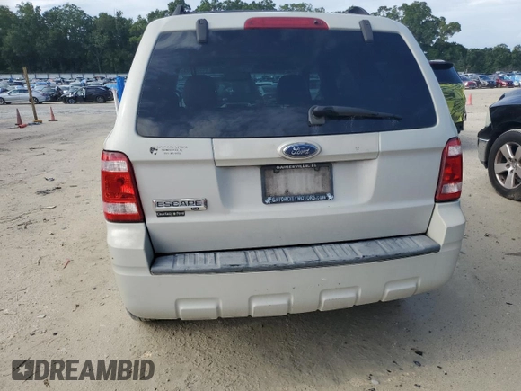 2008 Ford Escape XLT with VIN 1FMCU03108KD50732, listed as a Copart auction lot 62391735 with 224,973 mi miles and Salvage title. Bid and sale history available at DreamBid. Image 6.