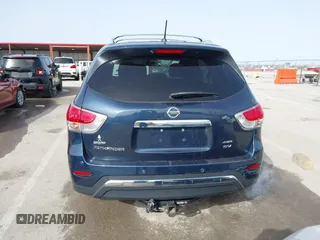 2015 Nissan Pathfinder Platinum with VIN 5N1AR2MM3FC688114, listed as a IAAI auction lot 41728757 with 102,925 mi miles and . Bid and sale history available at DreamBid. Image 16.