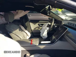 2021 Mercedes-Benz S 580 with VIN W1K6G7GB7MA057744, listed as a IAAI auction lot 41489408 with Not Provided miles and . Bid and sale history available at DreamBid. Image 5.