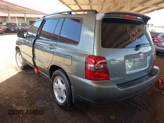 2007 Toyota Highlander w/3rd Row with VIN JTEDP21A570131320, listed as a IAAI auction lot 42079512 with 272,093 mi miles and . Bid and sale history available at DreamBid. Image 3.