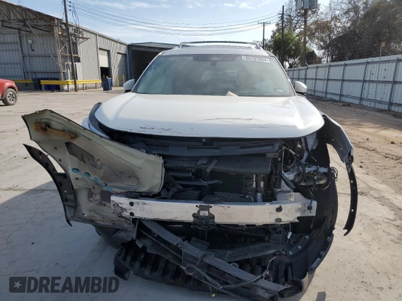 2024 Nissan Pathfinder Platinum with VIN 5N1DR3DG8RC273758, listed as a Copart auction lot 86191004 with 3,897 mi miles and Salvage Title. Bid and sale history available at carsss.com. Image 5.