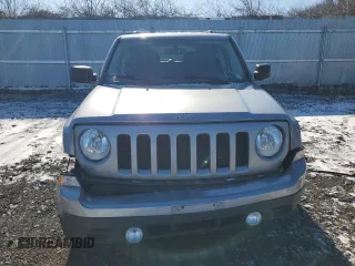 2014 Jeep Patriot Latitude with VIN 1C4NJRFB0ED816593, listed as a Copart auction lot 46106305 with 71,589 mi miles and Non Repairable. Bid and sale history available at carsss.com. Image 5.